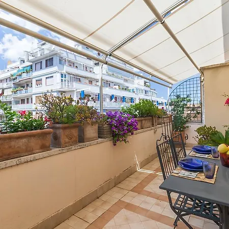 San Giovanni Terrace Rom