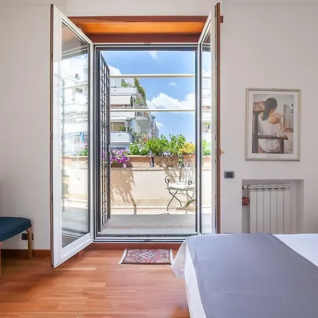 San Giovanni Terrace Apartment